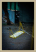 ghost-swing-blue-urban-alley-multiple-exposure-colour-film-w2b - tirage encadre